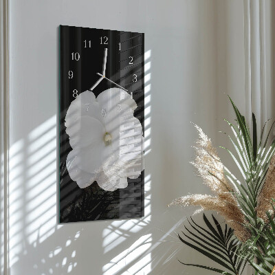 Vertical wall clock Flower