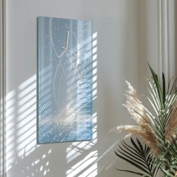 Vertical wall clock Appearance