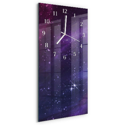 Vertical wall clock Appearance