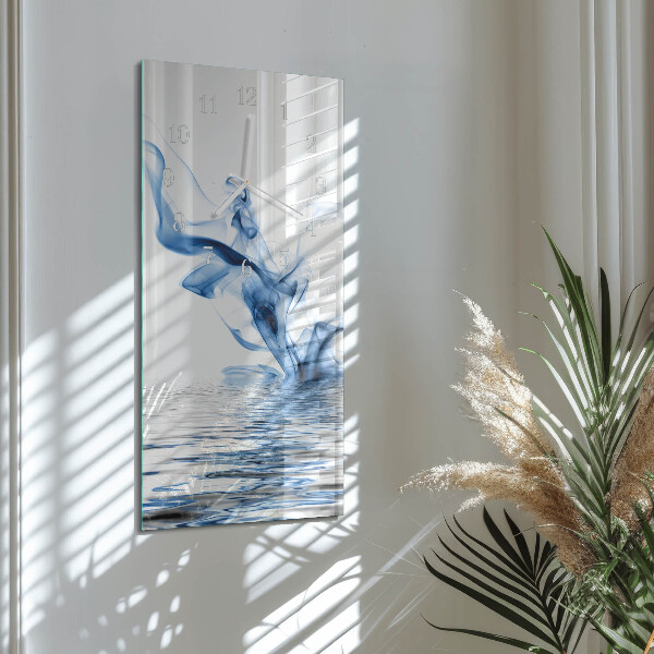 Vertical wall clock Pattern