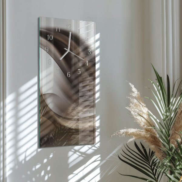 Vertical wall clock Pattern