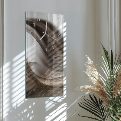 Vertical wall clock Pattern