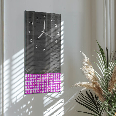 Vertical wall clock Table