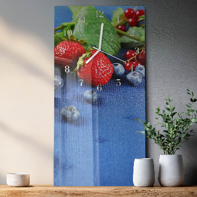Vertical wall clock Berry