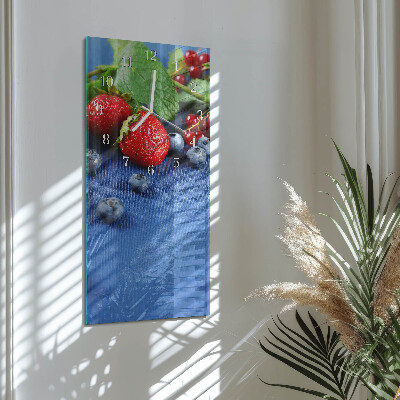 Vertical wall clock Berry