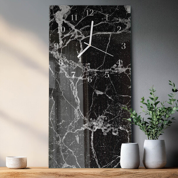 Vertical wall clock Pattern