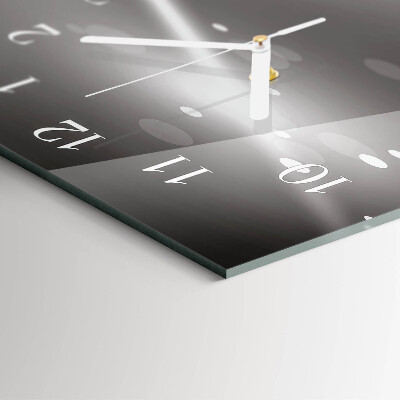 Vertical wall clock Pattern
