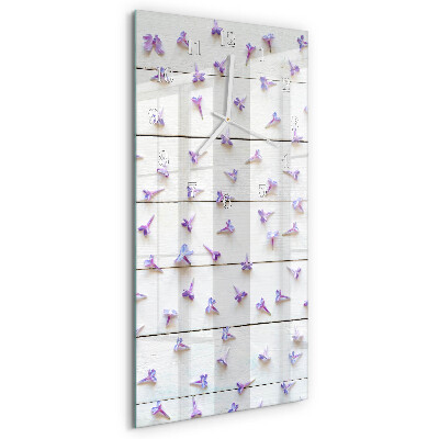 Vertical wall clock Pattern