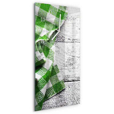 Vertical wall clock Pattern