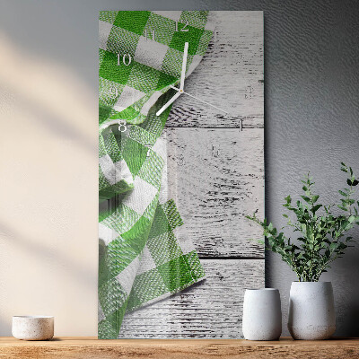 Vertical wall clock Pattern