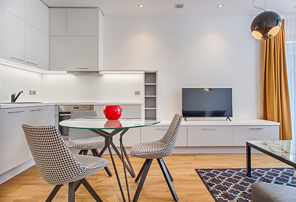 How to make a small room look bigger