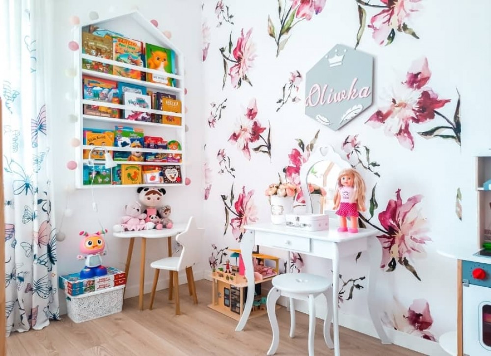 wallpaper for children's rooms