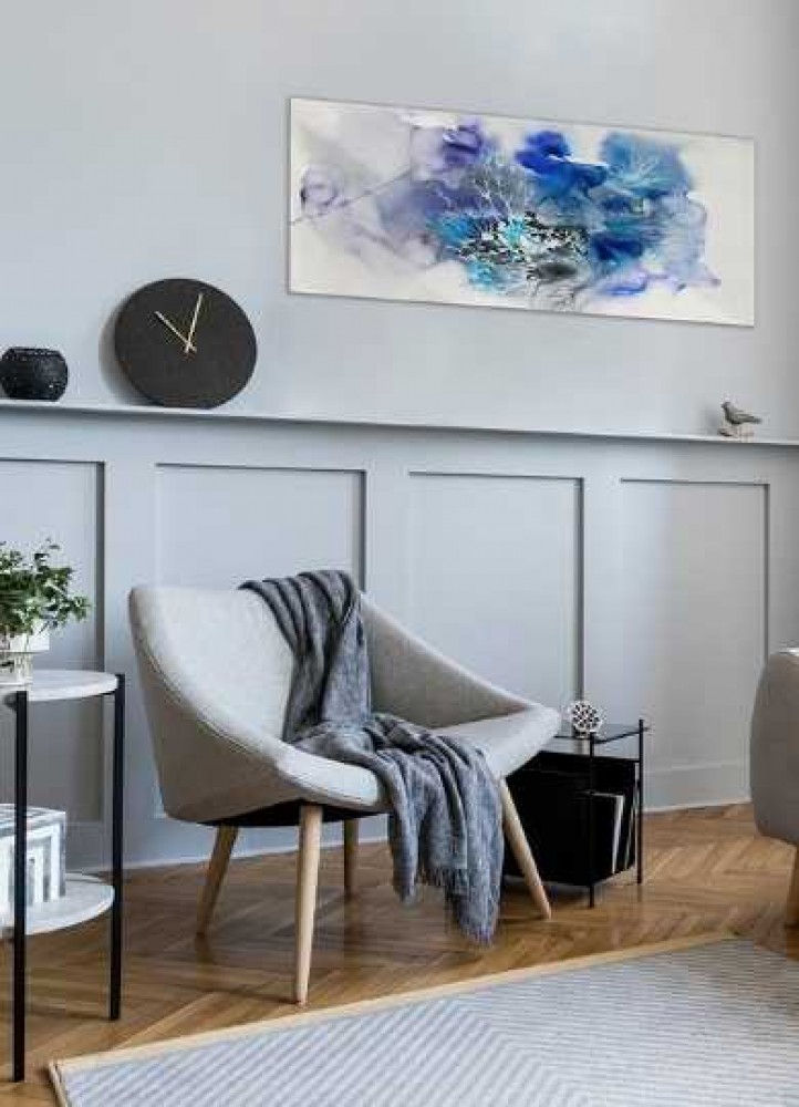 Minimalist living room
