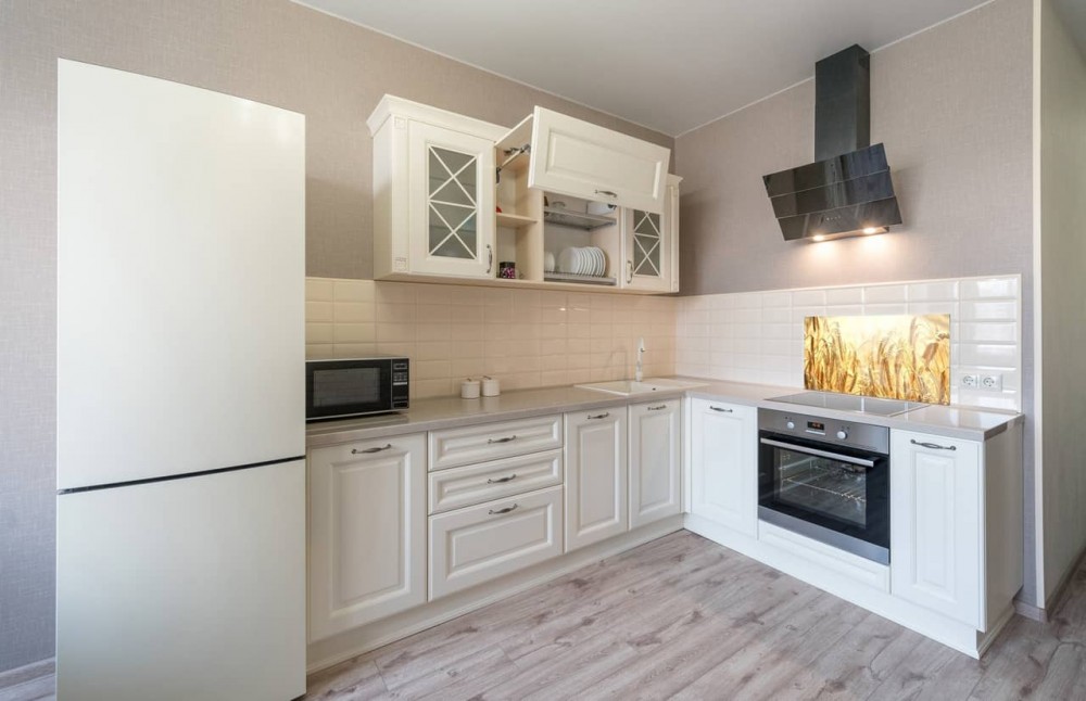how to install glass panels in a kitchen