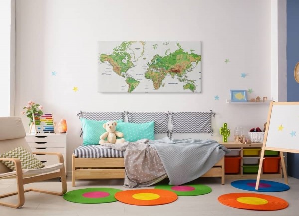 How to decorate a child